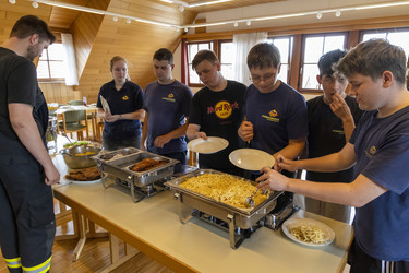 24 Stunden Berufsfeuerwehrtag der Jugendfeuerwehr